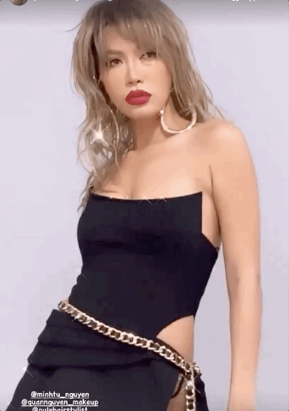 Minh Tú diện váy hiểm hóc khoe body chuẩn đét, nhưng dân tình “toát mồ hôi” vì cứ sơ hở là đồ... phản chủ ngay và luôn! - Ảnh 5. Minh Tú diện váy hiểm hóc khoe body chuẩn đét, nhưng dân tình “toát mồ hôi” vì cứ sơ hở là đồ... phản chủ ngay và luôn! - Ảnh 5.