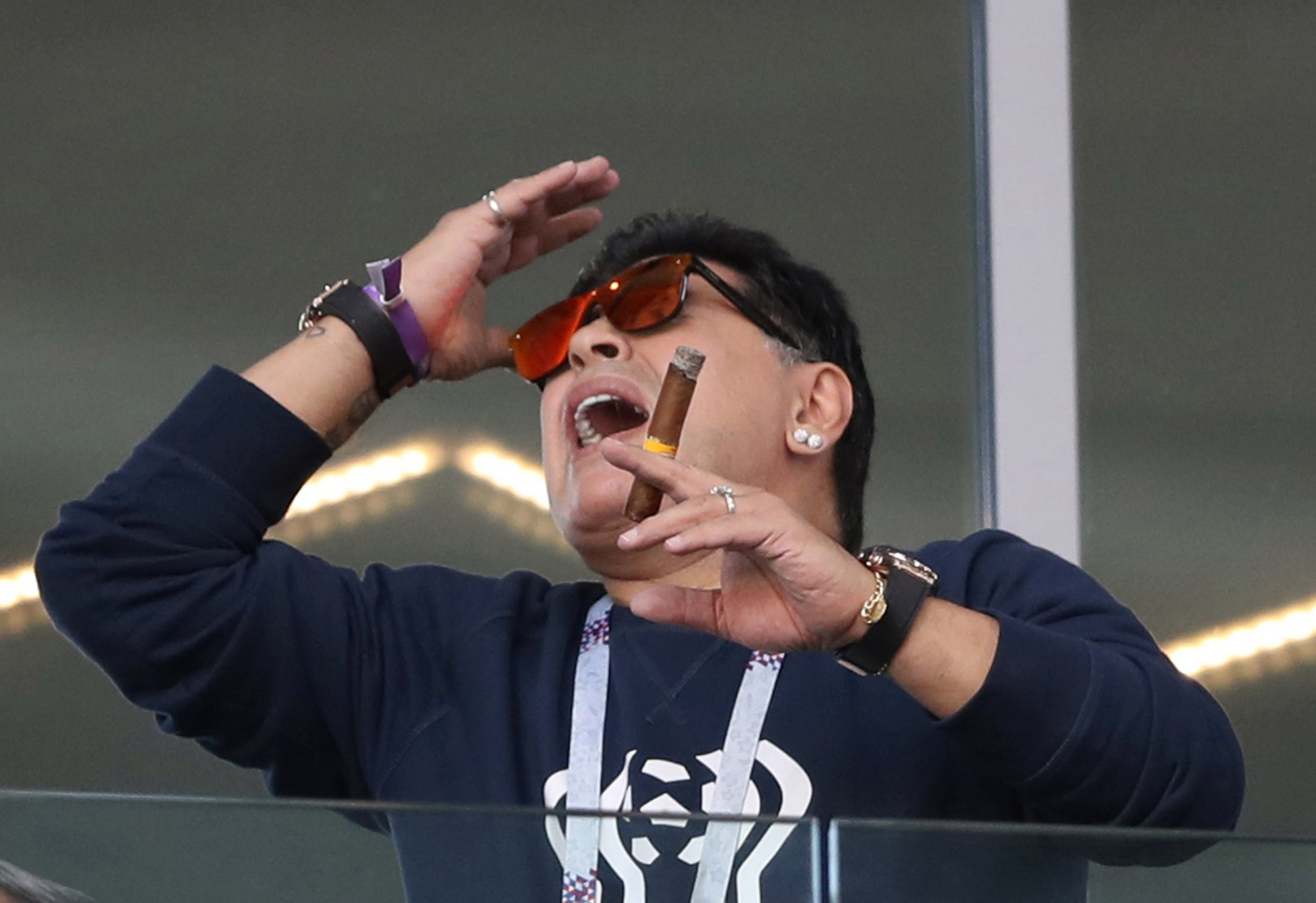 Cuộc đời Maradona qua ảnh: Đầy vinh quang nhưng cũng lắm tranh cãi - Ảnh 22.