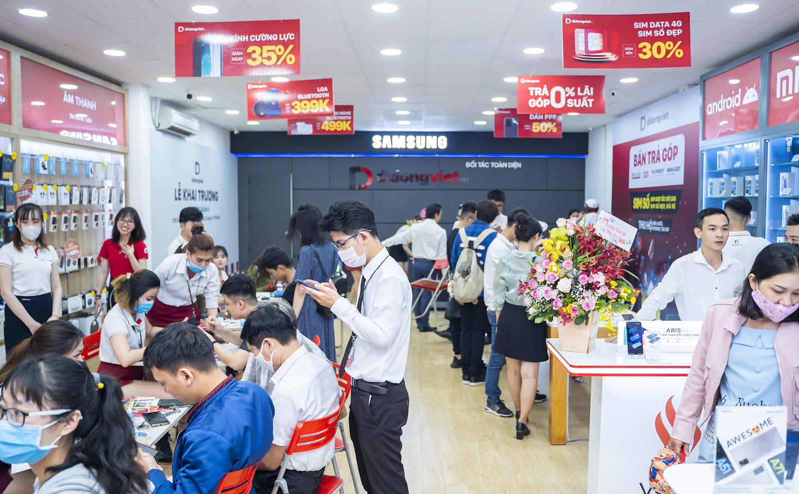 Wowy sở hữu iPhone 12 Pro Max VN/A trong ngày đầu mở bán tại Việt Nam - Ảnh 5. Wowy sở hữu iPhone 12 Pro Max VN/A trong ngày đầu mở bán tại Việt Nam - Ảnh 5.
