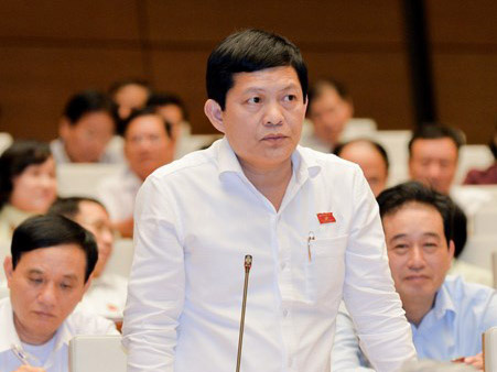 Quốc hội chính thức bãi nhiệm tư cách đại biểu đối với ông Phạm Phú Quốc - Ảnh 1.