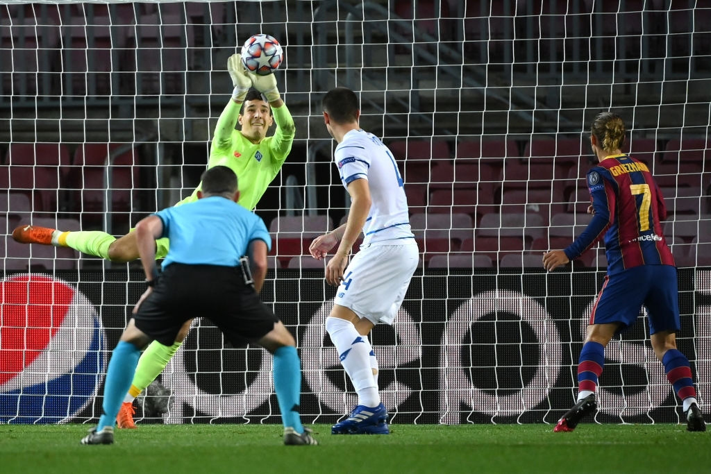 Messi lập kỷ lục trên chấm penalty, Barca nhọc nhằn giành 3 điểm - Ảnh 5.