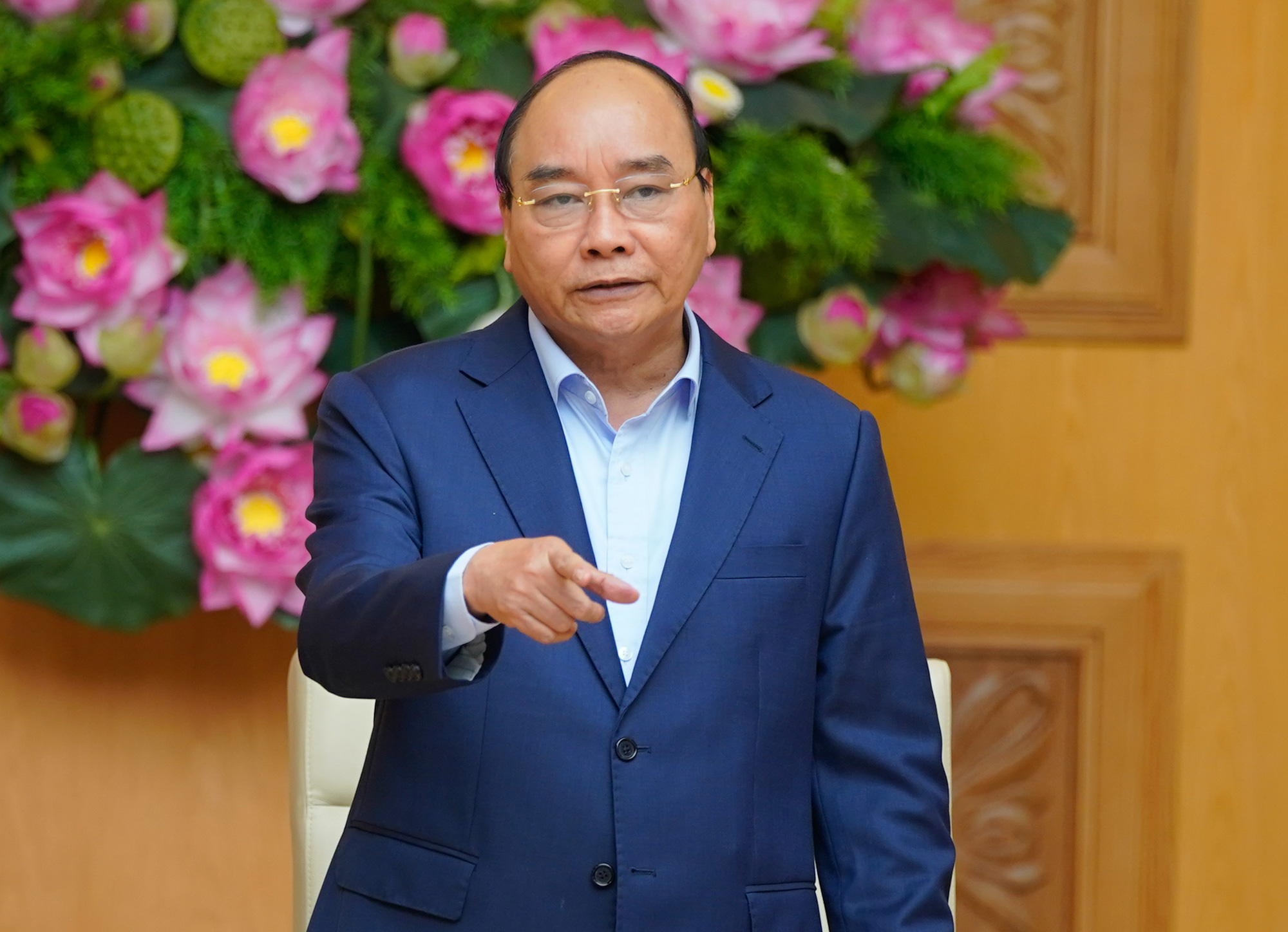 Thủ tướng Nguyễn Xuân Phúc: Chống suy thoái như chống giặc - Ảnh 2.