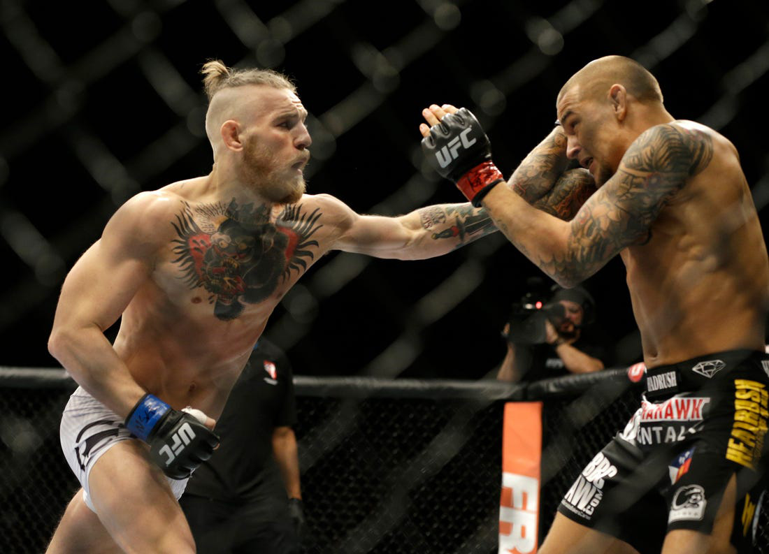 Thầy của McGregor: Poirier chuẩn bị phải đối mặt với một &quot;quái vật&quot; có khả năng knock-out khủng khiếp - Ảnh 1.