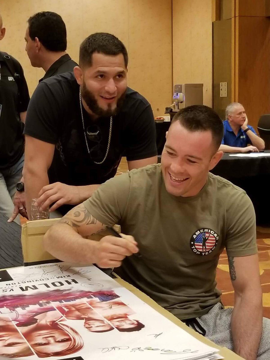 Colby Covington tố Jorge Masvidal cố tình &quot;lặn&quot;, tìm mọi cách để tránh thượng đài - Ảnh 1.