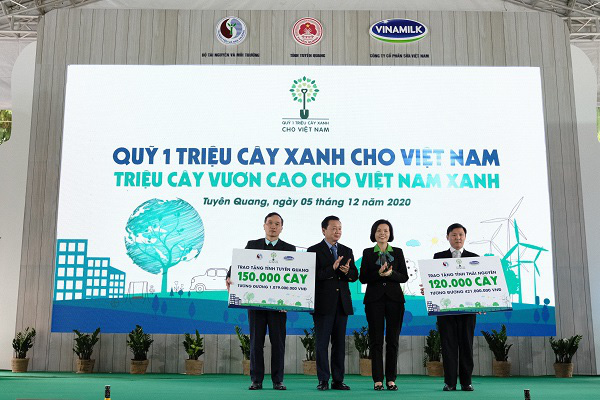 Vinamilk hoàn thành mục tiêu trồng hơn 1,1 triệu cây xanh cho Việt Nam  - Ảnh 3.