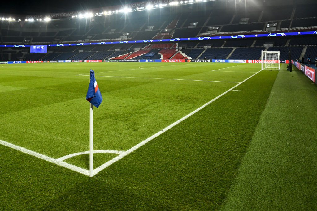 Biến căng Champions League: Trợ lý trọng tài &quot;phân biệt chủng tộc&quot;, cầu thủ PSG và Istanbul dắt nhau rời sân  - Ảnh 8.