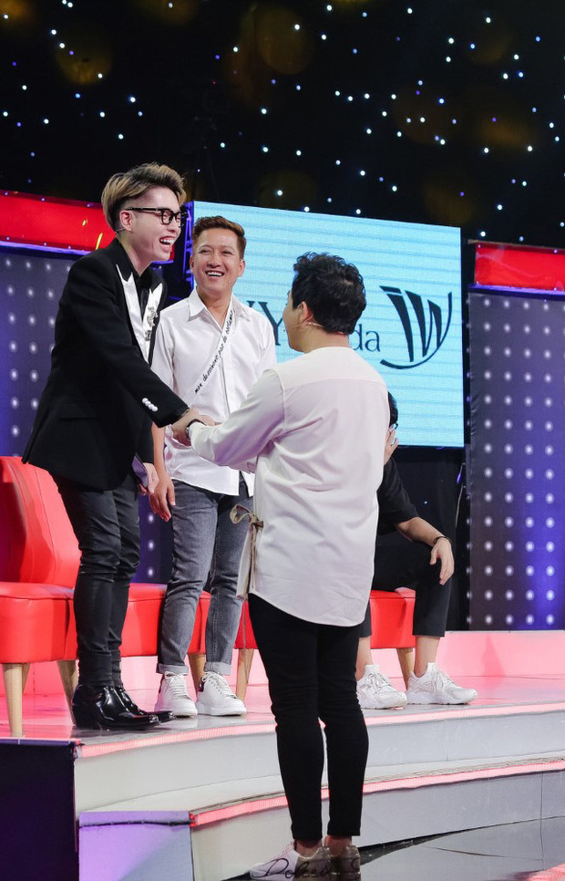 Khán giả bức xúc khi MC Trấn Thành muốn ghép đôi Đức Phúc và Minh Béo  - Ảnh 1.