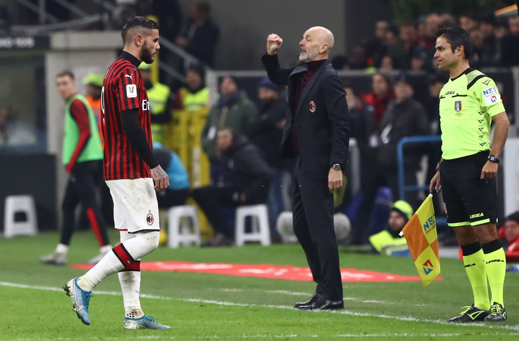 Ronaldo tiếp tục lập công cứu Juventus thoát khỏi trận thua trước AC Milan - Ảnh 7. Ronaldo tiếp tục lập công cứu Juventus thoát khỏi trận thua trước AC Milan - Ảnh 7.