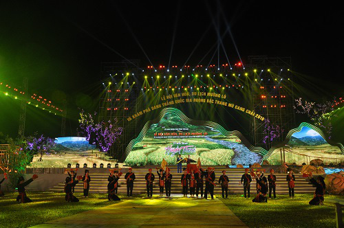 Đa dạng hoạt động lễ hội văn hóa, du lịch tại Yên Bái trong năm 2020 - Ảnh 1.