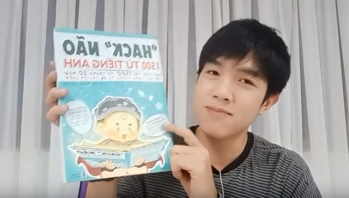Bức xúc trước sách Tiếng Anh dạy học vẹt, minh họa bằng hình ảnh trẻ hút thuốc lào, con thản nhiên xúc phạm mẹ - Ảnh 8. Bức xúc trước sách Tiếng Anh dạy học vẹt, minh họa bằng hình ảnh trẻ hút thuốc lào, con thản nhiên xúc phạm mẹ - Ảnh 8.