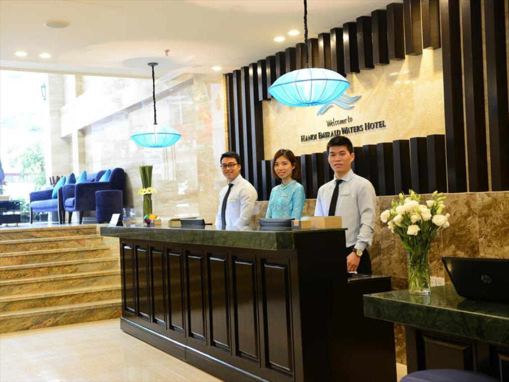 “Thấm đòn” dịch Covid-19, gom trả tiền điện còn khó khăn, một khách sạn tại Hà Nội buộc phải cho nhân viên nghỉ việc: Trợ cấp 1,5 triệu đồng/người/tháng, lương sếp cũng như nhân viên - Ảnh 2.