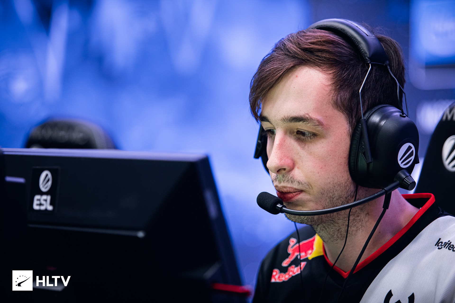 Giới chuyên môn nói gì về những bản update mới đây của CS:GO? - Ảnh 3.