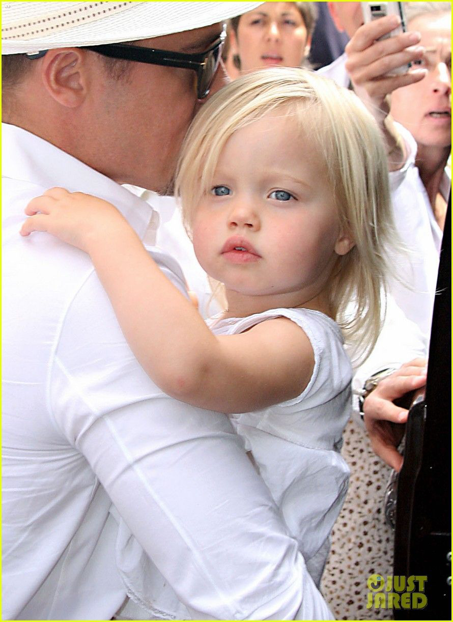 Shiloh Jolie-Pitt và hành trình từ con gái Brad Pitt – Angelina Jolie đến biểu tượng của giới LGBT - Ảnh 2.