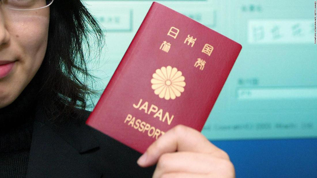 Cuốn hộ chiếu quyền lực nhất thế giới của Nhật Bản sắp được thay đổi diện mạo với sự xuất hiện của biểu tượng nổi tiếng này - Ảnh 1.