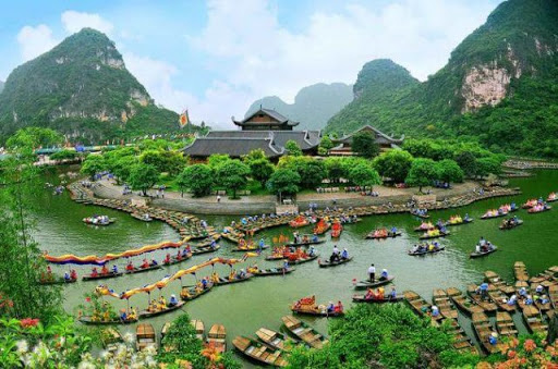 Hoãn tổ chức Lễ khai mạc Năm Du lịch Quốc gia 2020 – Hoa Lư, Ninh Bình vì nCoV - Ảnh 1.