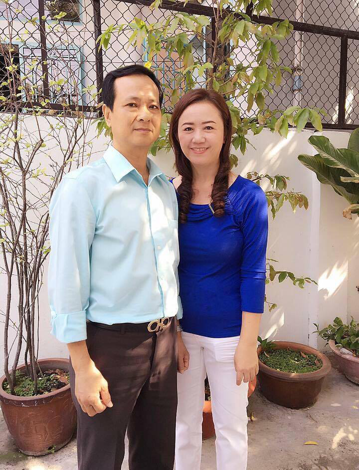 Midu lần đầu khoe ảnh đại gia đình, ai cũng xuýt xoa trước ngoại hình của từng thành viên - Ảnh 2. Midu lần đầu khoe ảnh đại gia đình, ai cũng xuýt xoa trước ngoại hình của từng thành viên - Ảnh 2.