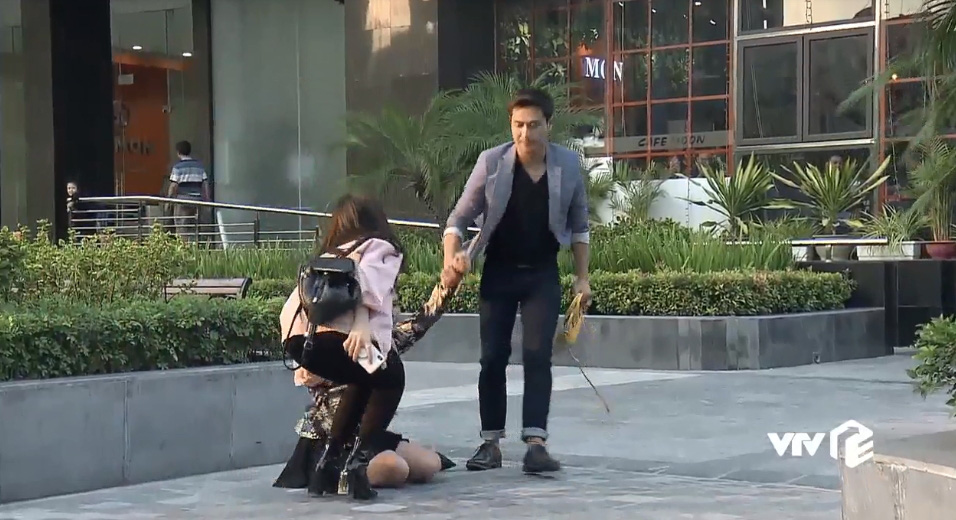 Phim thế sóng "Sinh tử": NSƯT Kim Oanh làm "tiểu tam", thả thính chồng Quách Thu Phương  - Ảnh 8.