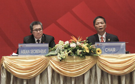Bộ trưởng Công Thương: Việt Nam đã thể hiện vai trò rất chủ động, tích cực từ công tác chuẩn bị đến đưa ra các sáng kiến ưu tiên về kinh tế ASEAN 2020 - Ảnh 1.