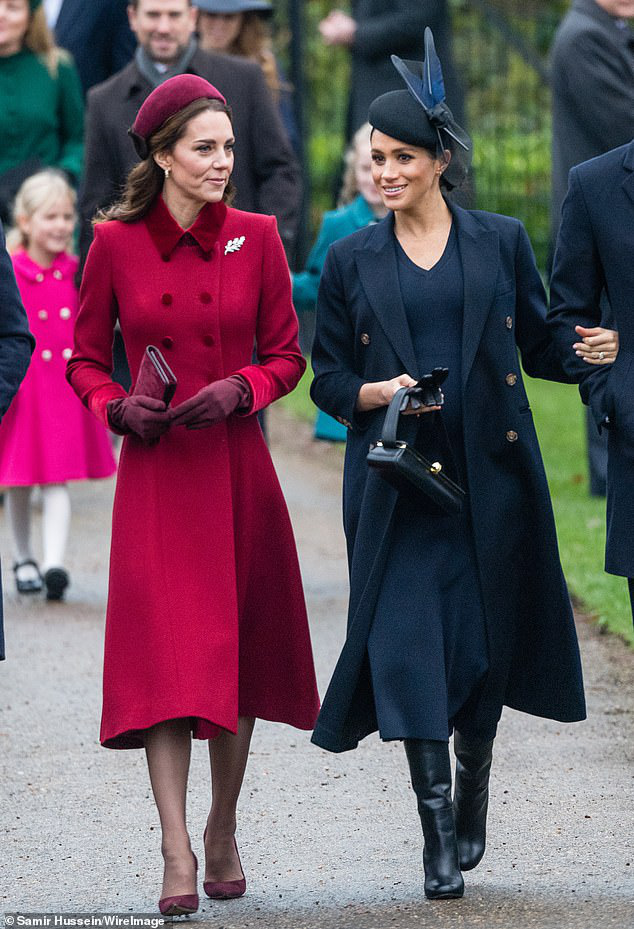 Động thái chứng tỏ Công nương Kate đã chính thức đặt dấu chấm hết cho "cơn sốt Meghan Markle" từng khuấy đảo nước Anh - Ảnh 1. Động thái chứng tỏ Công nương Kate đã chính thức đặt dấu chấm hết cho "cơn sốt Meghan Markle" từng khuấy đảo nước Anh - Ảnh 1.
