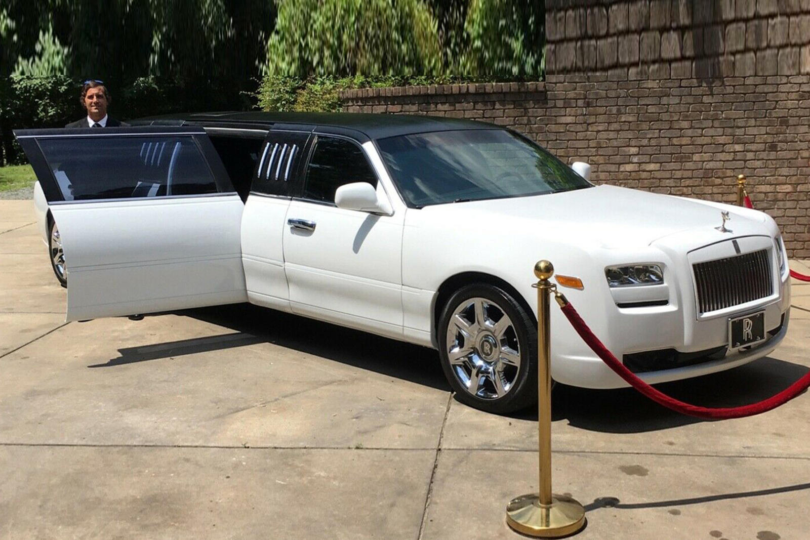 Luxury Rolls Royce Limo Hire Unmatched Elegance and Comfort