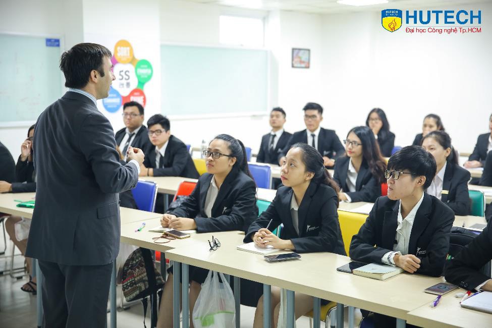 Tự tin thăng tiến với bằng MBA Hoa Kỳ của ĐH Lincoln ngay tại Việt Nam - Ảnh 1. Tự tin thăng tiến với bằng MBA Hoa Kỳ của ĐH Lincoln ngay tại Việt Nam - Ảnh 1.