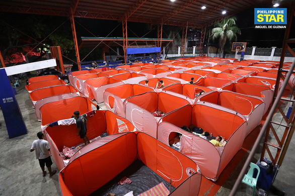 Philippines dựng lều cho người vô gia cư để phòng chống lây nhiễm Covid-19 - Ảnh 7.