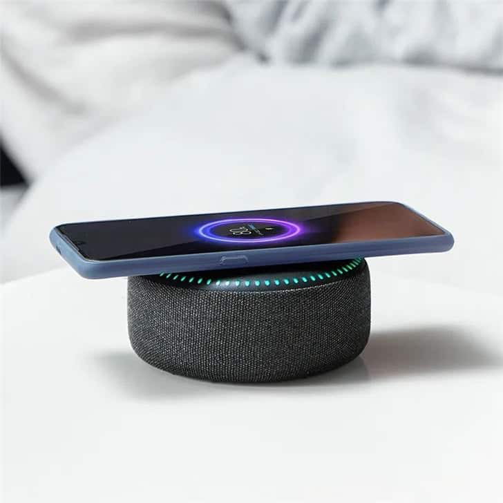 Xiaomi ra mắt loa bluetooth kiêm bộ sạc không dây, giá chỉ 490.000 đồng - Ảnh 2. Xiaomi ra mắt loa bluetooth kiêm bộ sạc không dây, giá chỉ 490.000 đồng - Ảnh 2.
