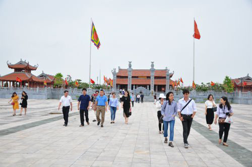 Bắc Giang: Không phân biệt đối xử với khách du lịch - Ảnh 1.