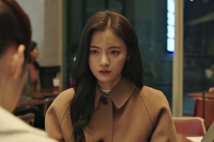 8 diễn viên phụ nổi bật phim Hàn đầu 2020: Kwon Nara gây tranh cãi dữ dội, chị đẹp Triều Tiên rút cạn nước mắt dân tình - Ảnh 4.