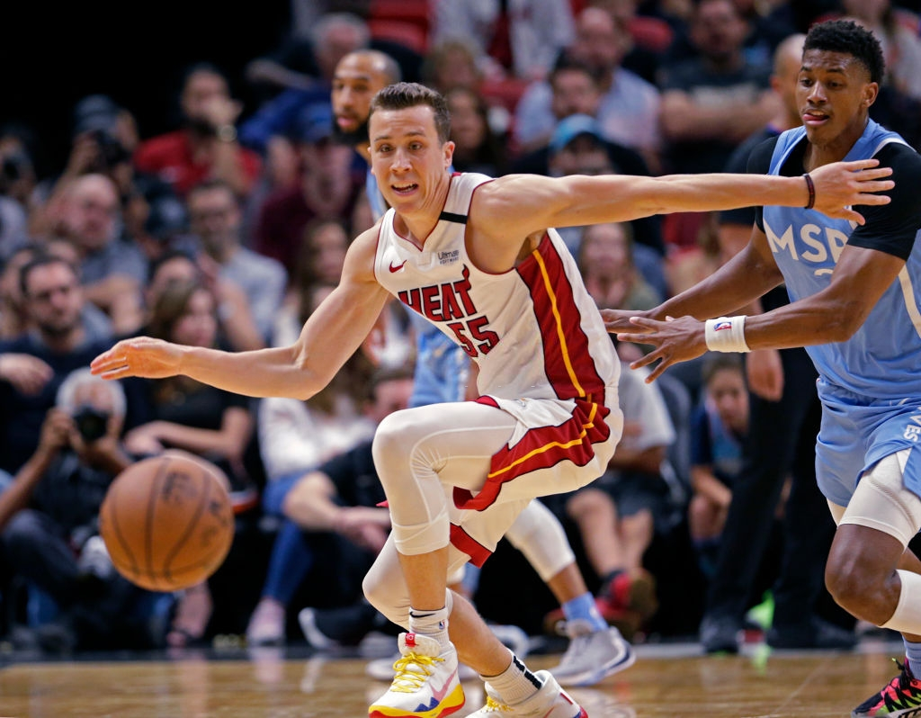 Duncan Robinson, hiện tượng của Heat gây náo loạn cộng đồng mạng với &quot;nụ hôn ma cà rồng&quot; trên cổ - Ảnh 3.