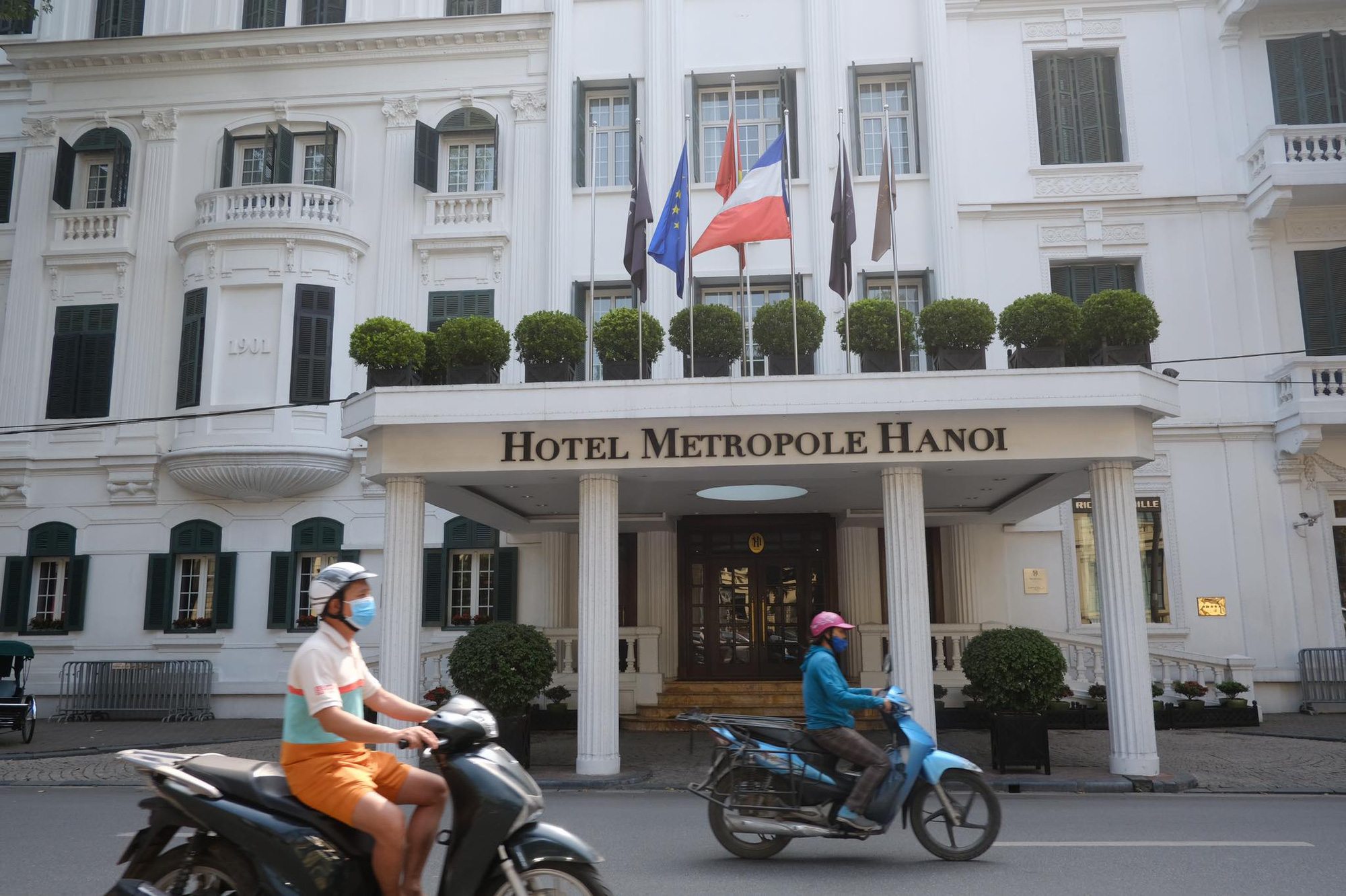Phó Chủ tịch quận Hoàn Kiếm: Tạm dừng hoạt động khách sạn Metropole sau khi có người Anh nhiễm COVID-19 lưu trú - Ảnh 1.