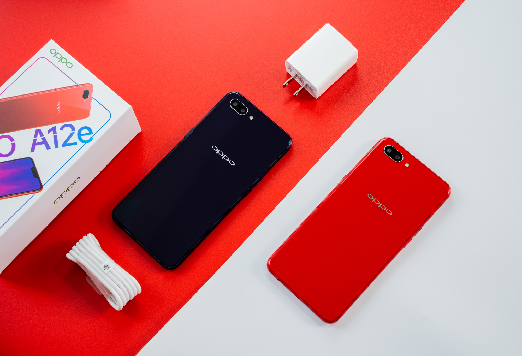 OPPO A12e chính thức lên kệ tại Việt Nam: Camera kép, Snapdragon 450, pin 4230mAh, giá 2.99 triệu - Ảnh 3. OPPO A12e chính thức lên kệ tại Việt Nam: Camera kép, Snapdragon 450, pin 4230mAh, giá 2.99 triệu - Ảnh 3.