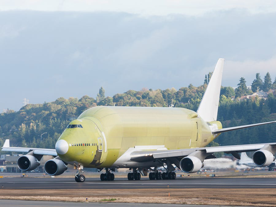 Boeing quyên góp 3 chiếc máy bay chở hàng ngoại cỡ để giúp phân phối hàng hóa liên quan virus corona - Ảnh 3.