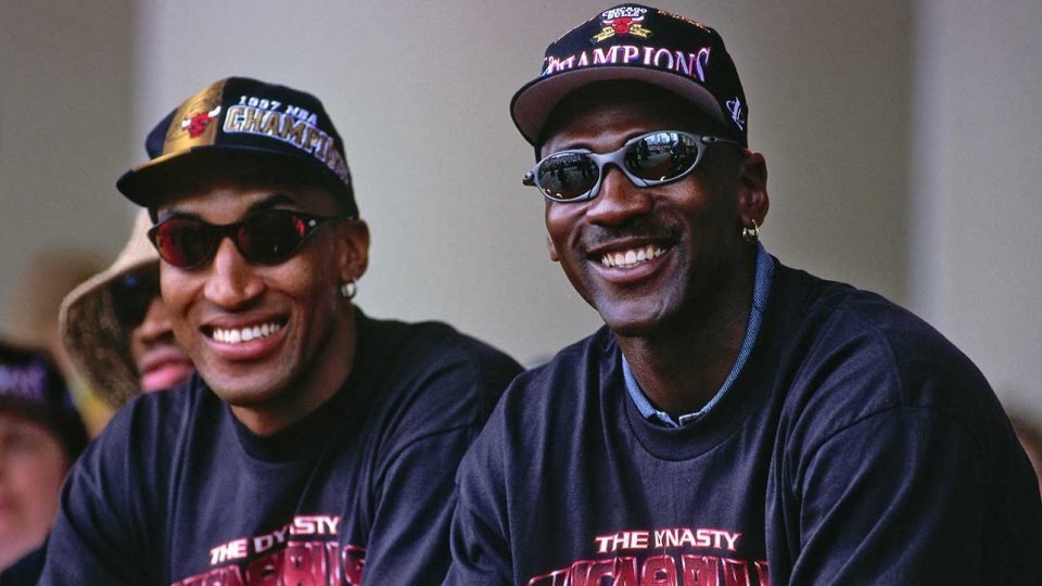 Lần &quot;đốt tiền&quot; vĩ đại nhất của Scottie Pippen: Bỏ hơn 120 tỷ đồng chỉ để đem về một thứ không thể sử dụng - Ảnh 3.