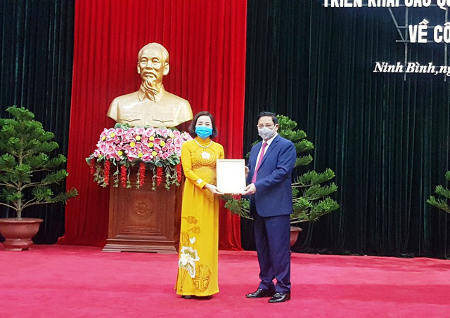 Bộ Chính trị điều động Bí thư tỉnh Ninh Bình giữ chức Phó trưởng Ban Tổ chức Trung ương - Ảnh 1.