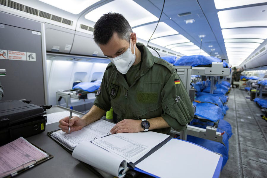 Bên trong “bệnh viện bay” Airbus A310 của quân đội Đức - Ảnh 4.