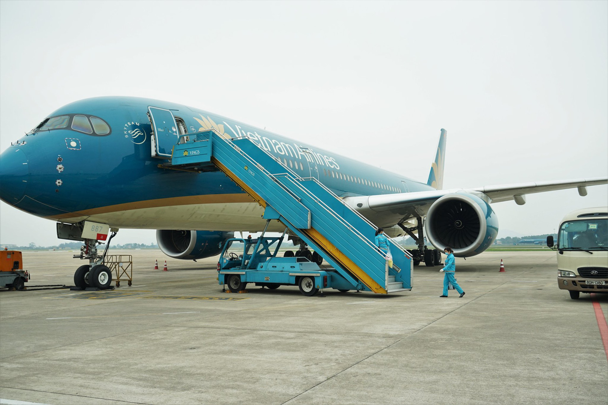 Vietnam Airlines giới hạn số lượng khách trên mỗi chuyến bay đến TP. HCM - Ảnh 1.