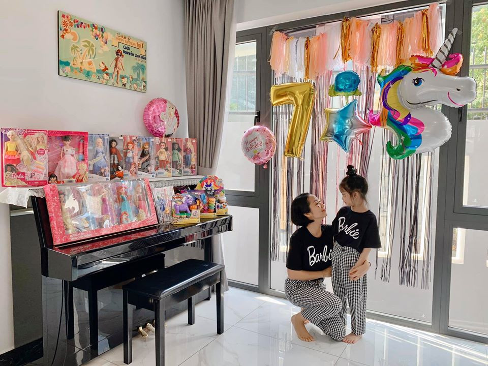 Đăng ảnh mừng sinh nhật con gái, Ốc Thanh Vân nghẹn ngào bày tỏ luôn tâm tư giấu kín với bé Lavie  - Ảnh 2.
