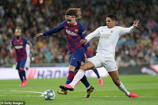 Tình nguyện giảm 70% lương vì Covid-19, Messi vẫn bị chính Barcelona chơi một vố đau điếng - Ảnh 2. Tình nguyện giảm 70% lương vì Covid-19, Messi vẫn bị chính Barcelona chơi một vố đau điếng - Ảnh 2.