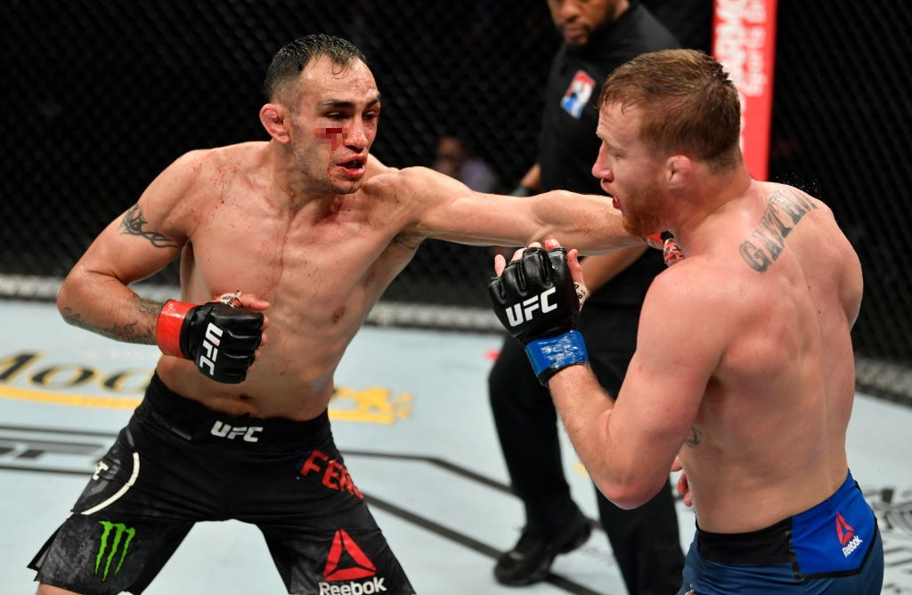 Tony Ferguson lần đầu thua trận sau gần 7 năm, mất đai vô địch vào tay Justin Gaethje - Ảnh 6.