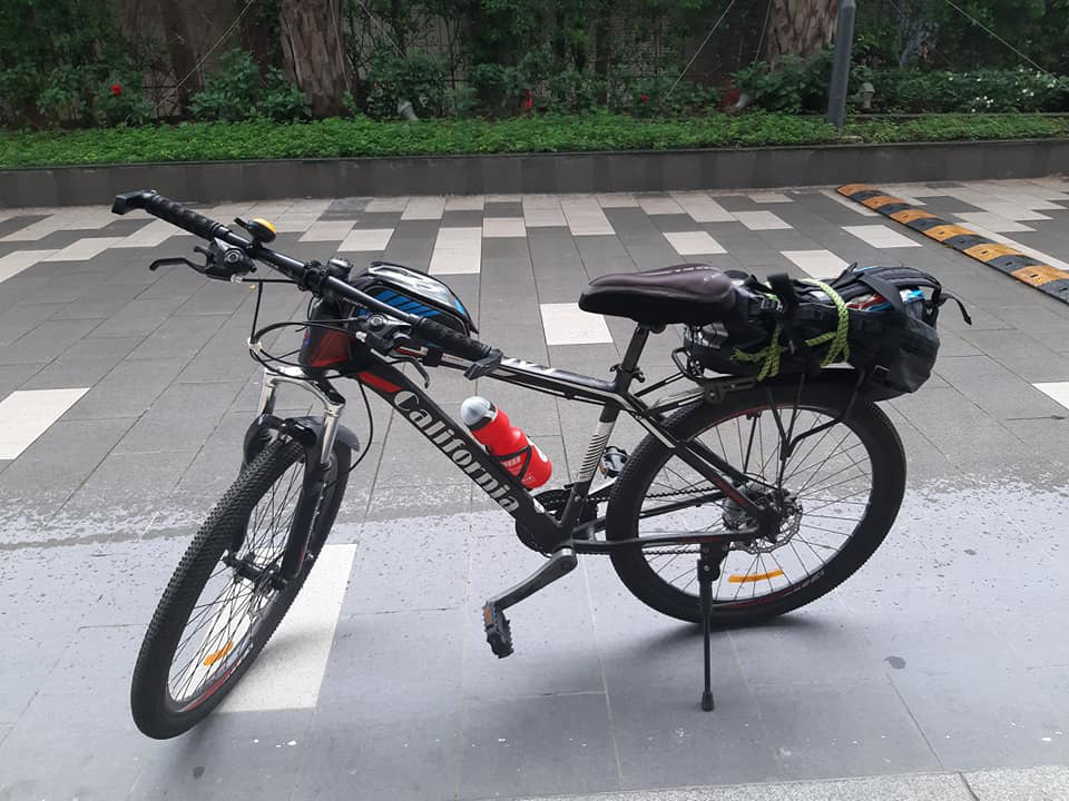 Trai Hàn đi du lịch từ Hà Nội đến Sài Gòn bằng xe đạp trong gần 1 năm: “Nhiều người bảo tôi là đồ điên nhưng vì đam mê nên mặc kệ!” - Ảnh 4.