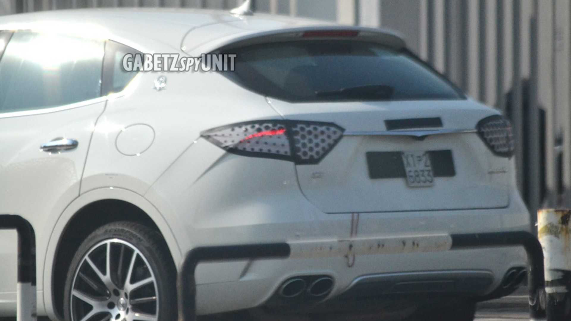 Lộ diện Maserati Levante phiên bản mới: Thấy thay đổi ‘có như không’ - Ảnh 3. Lộ diện Maserati Levante phiên bản mới: Thấy thay đổi ‘có như không’ - Ảnh 3.