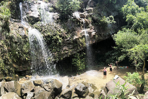 Ngoài các điểm tham quan miễn phí, Quảng Ninh còn vô vàn địa danh tuyệt đẹp không đi thì cực phí: Muốn biển có biển, muốn núi có núi!  - Ảnh 22.