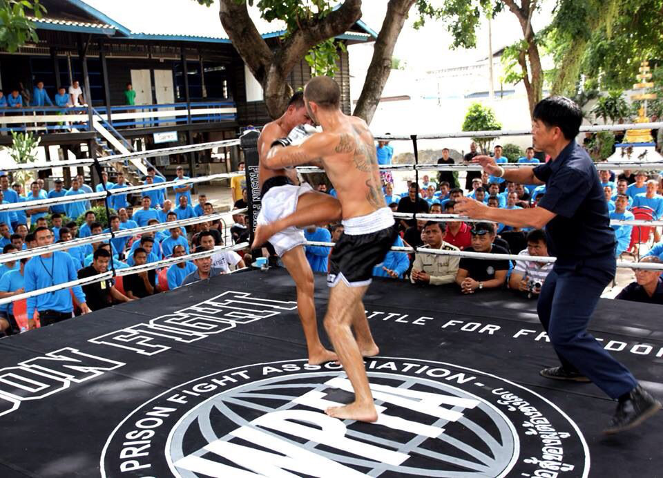 Võ đài kỳ lạ có một không hai, chuyên dành cho tù nhân ở Thái Lan - Ảnh 1. Võ đài kỳ lạ có một không hai, chuyên dành cho tù nhân ở Thái Lan - Ảnh 1.