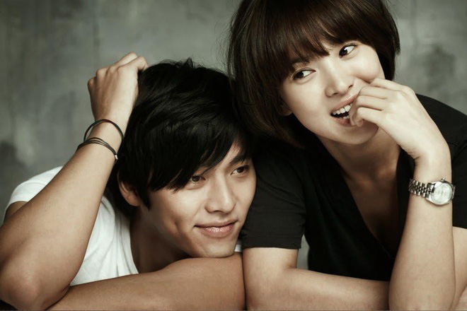 Chuyện tình Song Hye Kyo - Hyun Bin: Đẹp nhưng 2 chữ tiểu tam làm nên cái kết thị phi, sau bao đau khổ liệu có về với nhau? - Ảnh 2. Chuyện tình Song Hye Kyo - Hyun Bin: Đẹp nhưng 2 chữ tiểu tam làm nên cái kết thị phi, sau bao đau khổ liệu có về với nhau? - Ảnh 2.