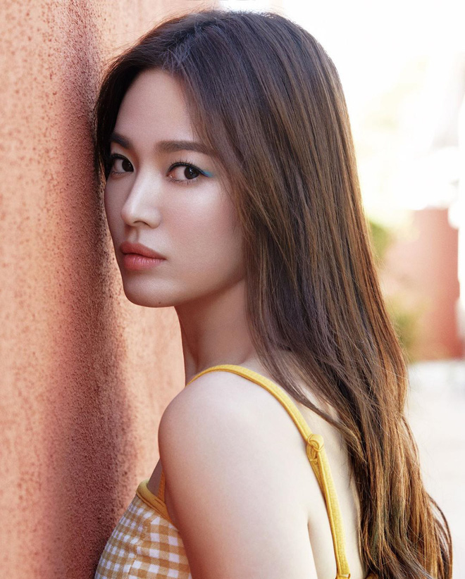 Chuyện tình Song Hye Kyo - Hyun Bin: Đẹp nhưng 2 chữ tiểu tam làm nên cái kết thị phi, sau bao đau khổ liệu có về với nhau? - Ảnh 15. Chuyện tình Song Hye Kyo - Hyun Bin: Đẹp nhưng 2 chữ tiểu tam làm nên cái kết thị phi, sau bao đau khổ liệu có về với nhau? - Ảnh 15.