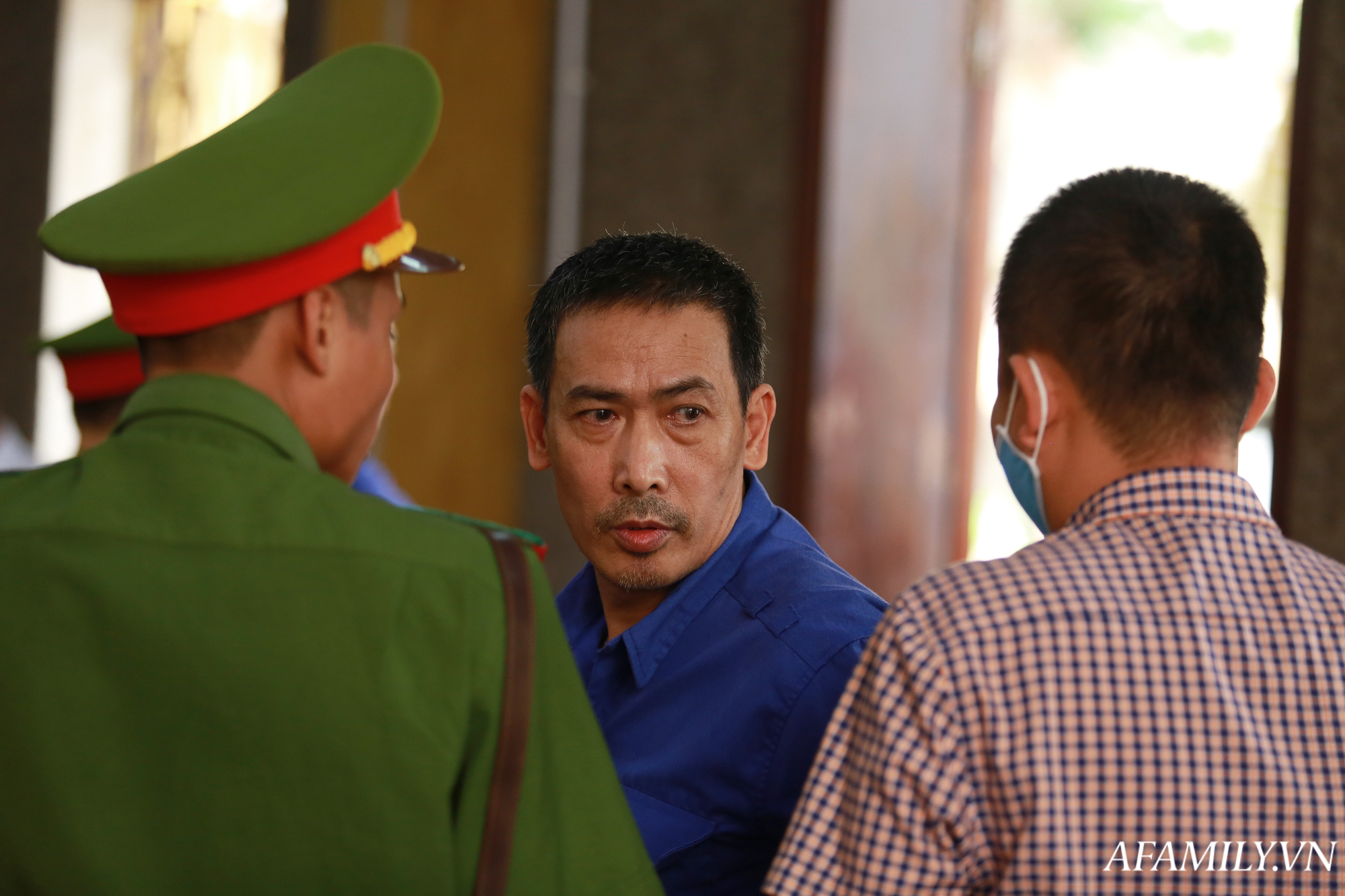 Trưởng phòng Khảo thí Sở GD&ĐT Sơn La bị đề nghị mức án 25 năm tù về tội nâng điểm và nhận hối lộ hơn 1 tỷ đồng - Ảnh 5.