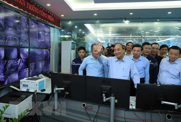 Thủ tướng Nguyễn Xuân Phúc nói chuyện với công nhân mỏ than Hà Lầm - Ảnh 3.