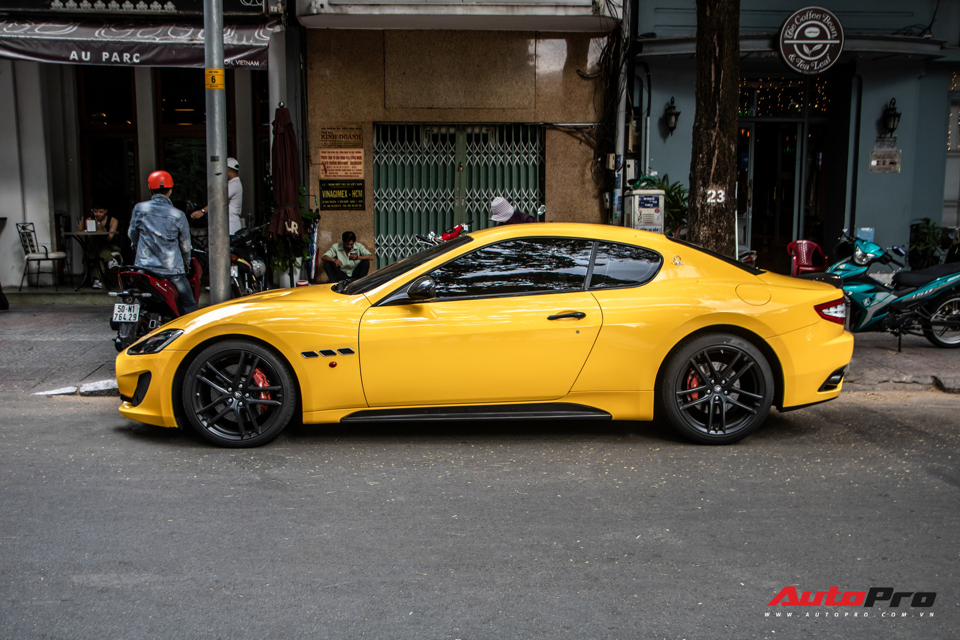 Đại gia Long An tậu Maserati GranTurismo MC Sport Line hàng hiếm siêu lướt tại Việt Nam - Ảnh 2.