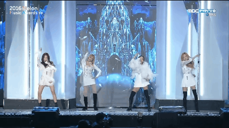 Netizen nhớ lại loạt sân khấu có outfit đỉnh cao của BLACKPINK: Visual và thần thái xuất sắc qua thời gian, nhưng Coachella mới là huyền thoại - Ảnh 2.